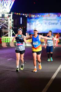 BIB: 
                            <button type="button" onclick="openModal(23300199)" class="btn btn-primary btn-sm float-right btn-popup" data-toggle="modal" data-target=".modal-high-quality">
                        <i class="fas fa-shopping-cart"></i> Add to Cart
                    </button>
                                            <button type="button" onclick="isThisMe(23300199, true)" class="btn btn-success btn-sm float-right btn-popup btn-isme hidden" data-toggle="tooltip" data-placement="bottom" title="นี่คือรูปของคุณใช่ไหม คลิกที่นี่เพื่อเอาเข้าอัลบั้ม">
                        <i class="fas fa-plus"></i> Add to album
                    </button>
                    <button type="button" onclick="isThisMe(23300199, false)" class="btn btn-warning btn-sm float-right btn-popup btn-isnotme hidden">
                        <i class="fas fa-ban"></i> Remove from album
                    </button>